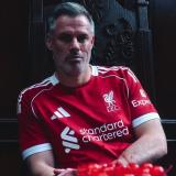 Novos uniformes do Liverpool para a temporada 2025/26