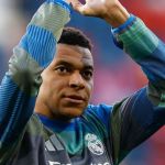 Mbappé, do Real Madrid, é flagrado ‘aos beijos’ com atriz da Netflix