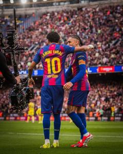 Lamine Yamal comanda vitória do Barcelona sobre o Villarreal, pelo Campeonato Espanhol