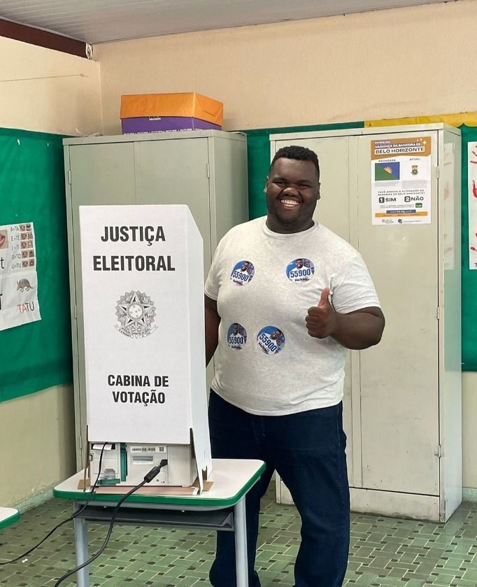 Eleição 2024: saiba quem é Helton Júnior, vereador eleito em BH aos 24 anos