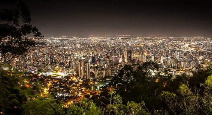 Várias locais famosos de BH aparecem na história