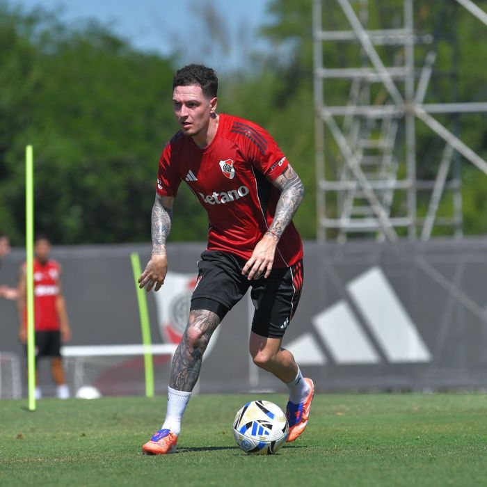Ex-Palmeiras, Aníbal Moreno já veste uniforme do River Plate