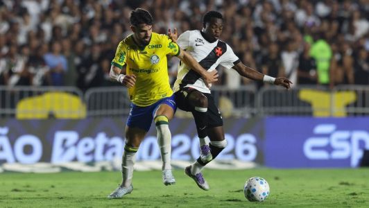 Vasco e Palmeiras se enfrentam em São Januário