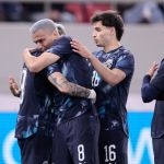 Com 'brasileiros', Paraguai vence Grécia em amistoso pré-Copa do Mundo