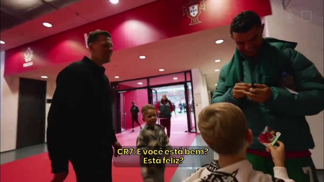 Cristiano Ronaldo alfineta ex-clube com antigo companheiro de equipe; assista