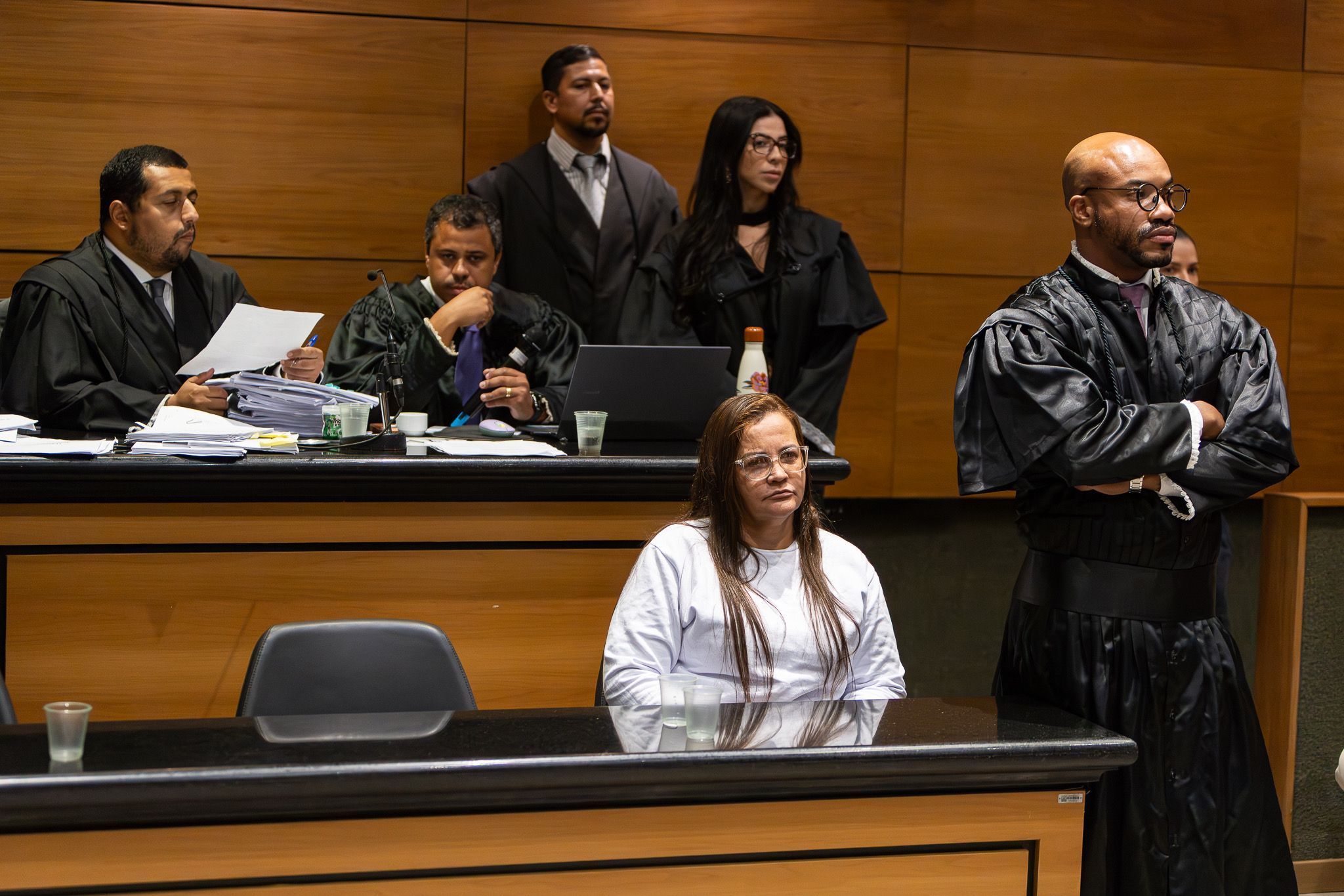 Madrasta é condenada a mais de 40 anos de prisão por envenenar enteados no RJ