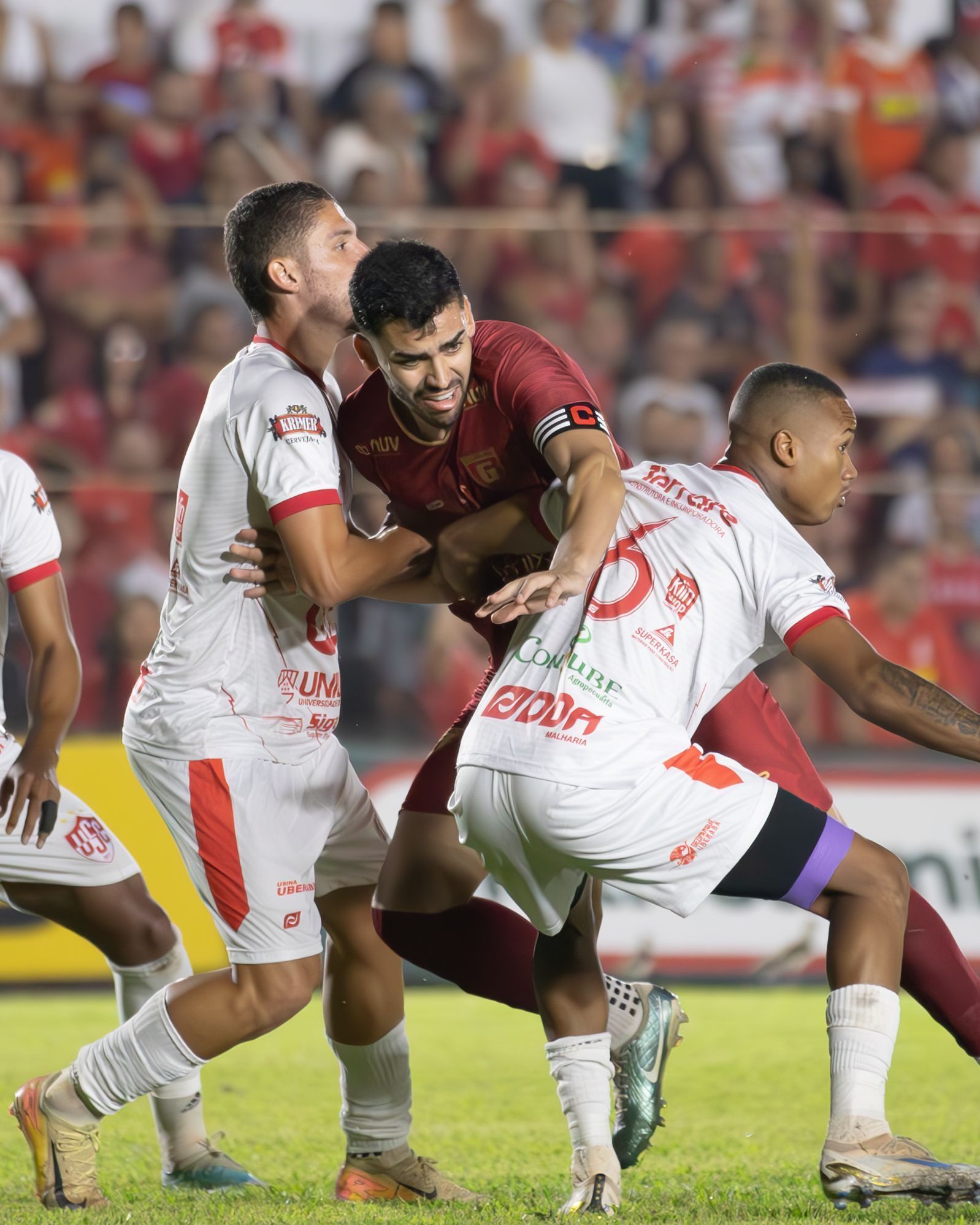 Guarani goleia Uberaba e conquista título da Segunda Divisão do Mineiro