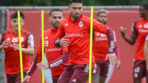 Inter anuncia negociações avançadas para transferência de meia-atacante