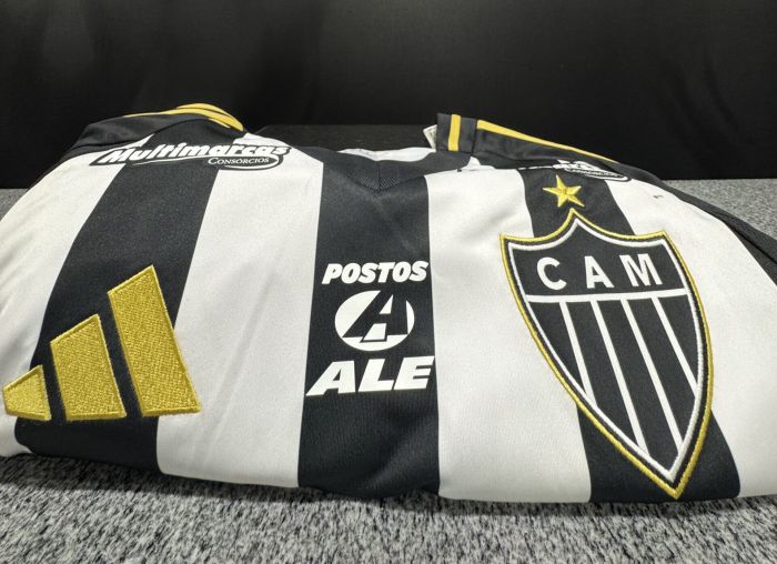 Marca da ALE estampada na camisa do Atlético