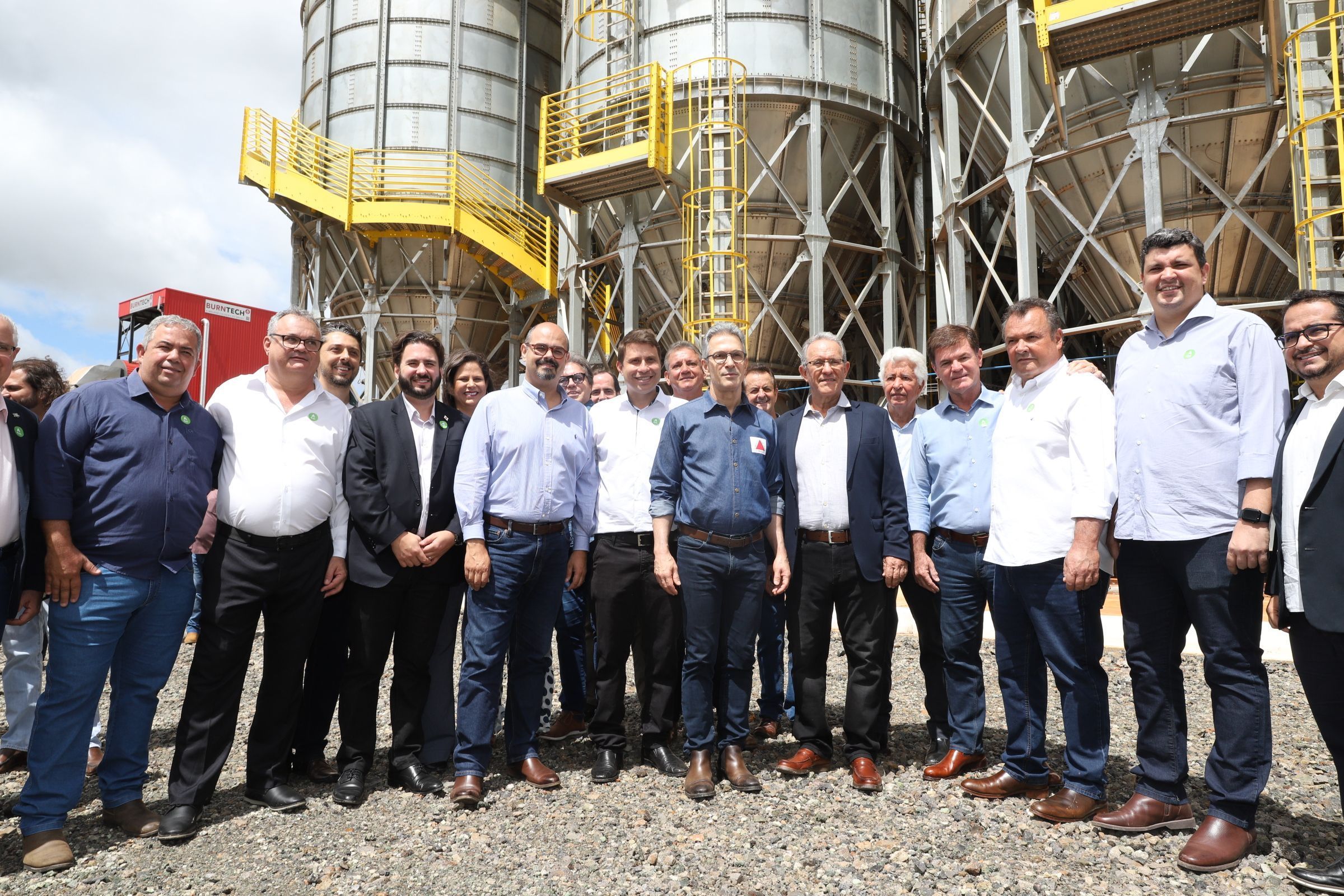 Minas Gerais inaugura maior indústria para produção de rações da América Latina