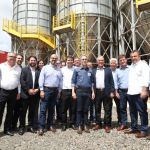 Minas Gerais inaugura maior indústria para produção de rações da América Latina