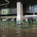 Mulher é presa com 80 cápsulas de drogas no aeroporto de Brasília