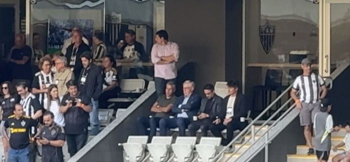 Carlo Ancelotti no camarote 14 da Arena MRV Carlo Ancelotti no camarote 14 da Arena MRV