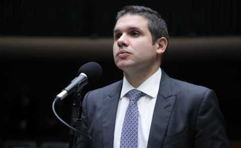 “Temos confiança de que o PT caminhará conosco”, diz Hugo Motta sobre sucessão na Câmara | CNN Brasil