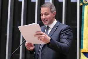 Conheça a carreira política de Guilherme Derrite, pré-candidato ao Senado por SP