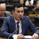 Pedro Aihara se filia ao PP em evento em Belo Horizonte