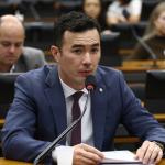 Pedro Aihara se filia ao PP em evento em Belo Horizonte