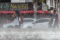 Em meio à onda de calor, Defesa Civil de BH alerta para chuva nesta sexta (9)