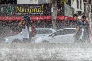 Tempestade e granizo em MG: veja lista das 160 cidades sob alerta nesta terça (6)