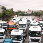 Caminhoneiros ensaiam greve em meio à alta no diesel