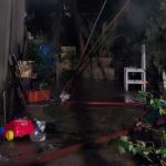 Bombeiros combatem incêndio em residência em Juiz de Fora