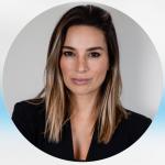 Influencer Gabriela Sayago perde registro de psicologia após usar diploma falso de faculdade de MG