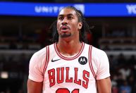 Time da NBA dispensa jogador após comentários homofóbicos