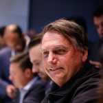 Cirurgia no ombro de Bolsonaro é concluída sem intercorrências