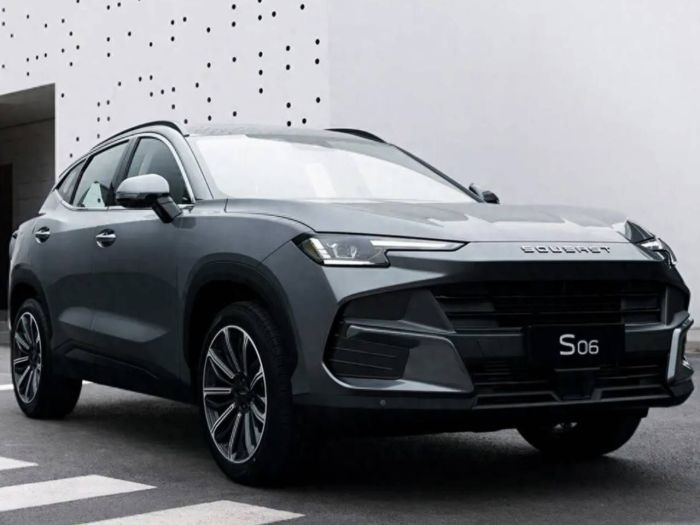Jetour S06