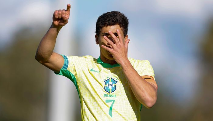João Cruz passou pela Seleção Brasileira em diversas categorias da base João Cruz passou pela Seleção Brasileira em diversas categorias da base
