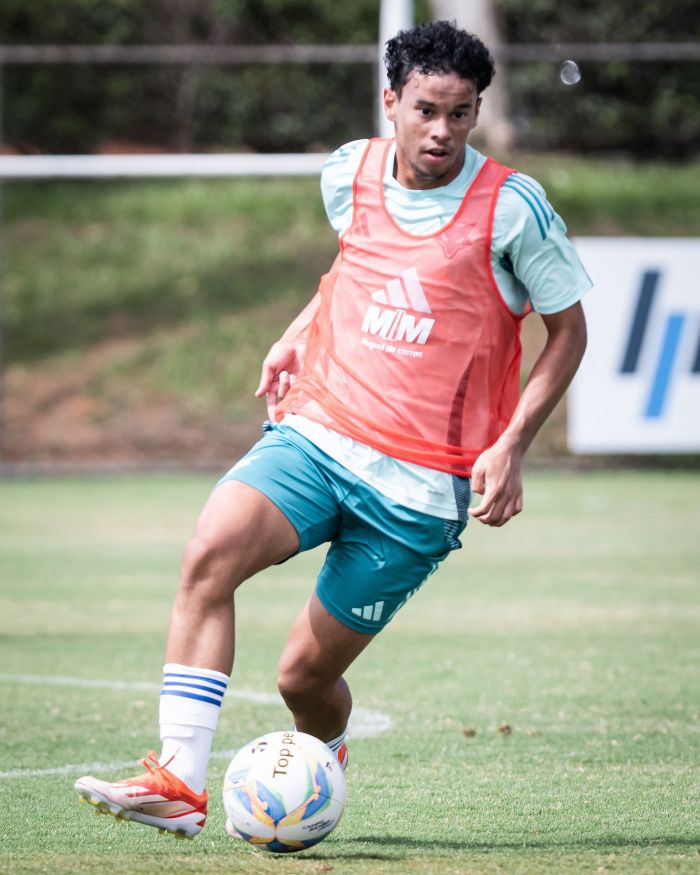 Cruzeiro realizou jogo-treino com o time Sub-20 neste sábado (1/3) e venceu por 7 a 0 Cruzeiro realizou jogo-treino com o time Sub-20 neste sábado (1/3) e venceu por 7 a 0