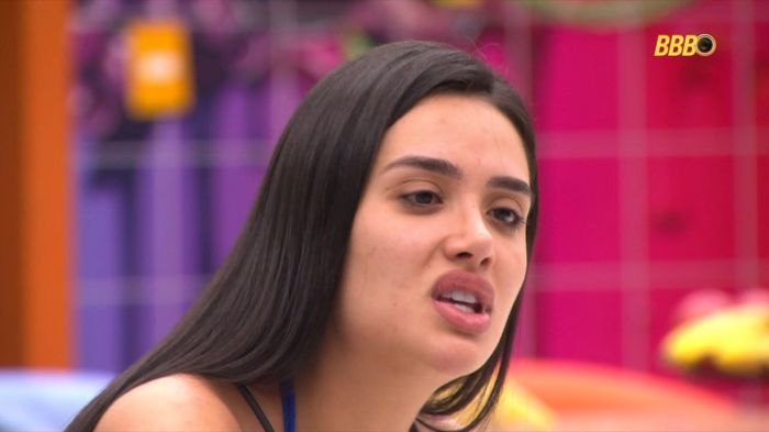 Jordana detalha o que houve com Marciele