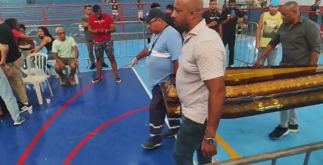 Jovem encontrada morta na Grande SP é velada e prefeitura decreta luto oficial.