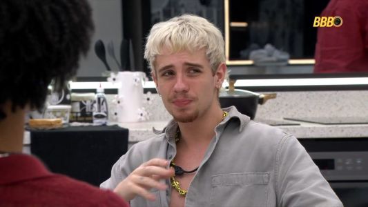 Juliano Floss vai acompanhar Breno no Quarto Secreto