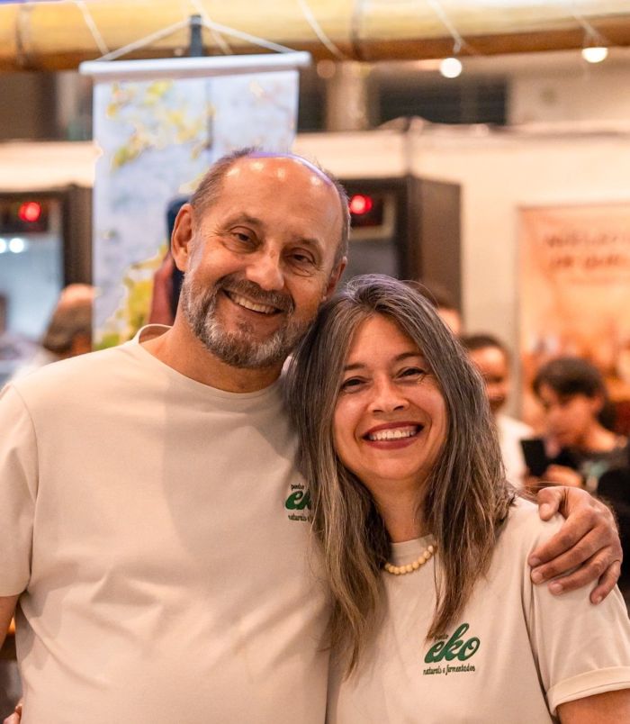 Veruska e marido Marcelo Ferreira comemoram a medalha de prata no concurso