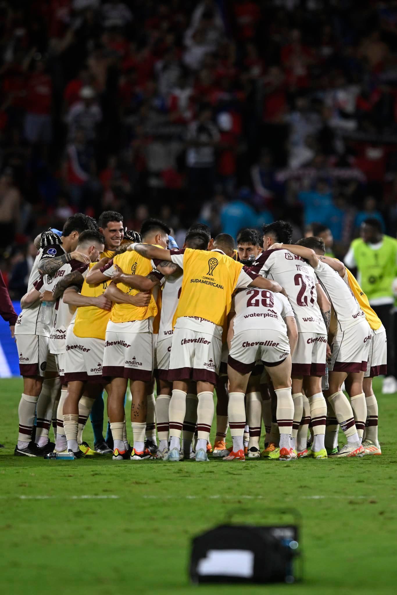 Ex-Cruzeiro faz raio-x do Lanús e aponta destaques do time argentino