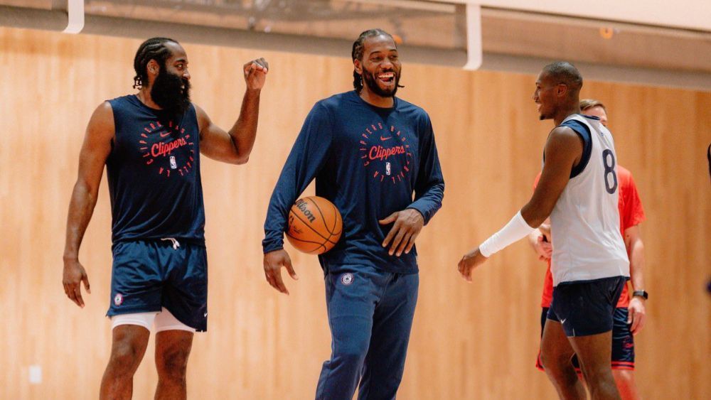 Astro da NBA cortado do Dream Team em Paris vira desfalque por tempo indeterminado