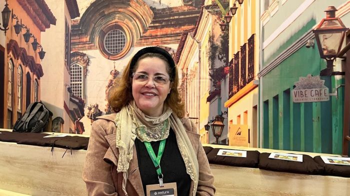 Liliane Ferreira, presidente do Instituto Mundu, que produziu o estande mineiro na Festuris Gramado 2025