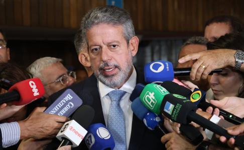 O senador Raimundo Lira (PMDB-PB) foi eleito, na manhã desta terça-feira, presidente da Comissão Especial do Impeachment no Senado.