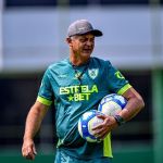 América tem duas novidades entre os relacionados para jogo contra o Avaí