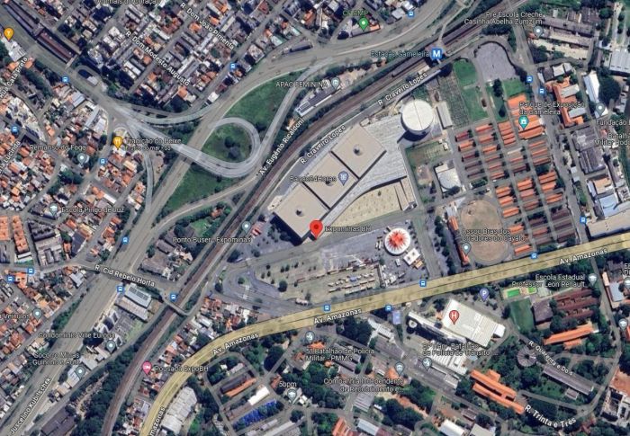 Rei Roberto Carlos se apresenta neste domingo (10), no Expominas em Belo Horizonte