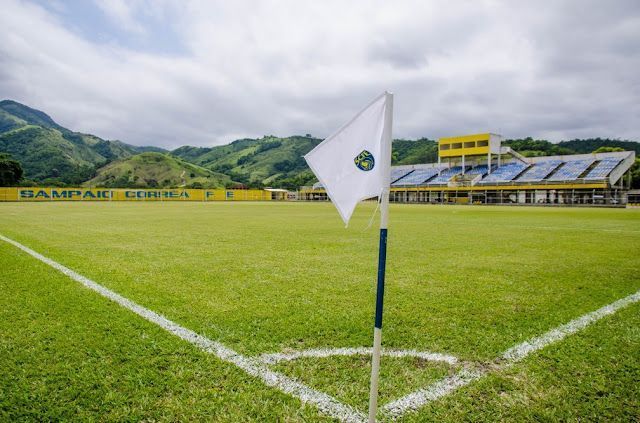 Estádio Lourival Gomes