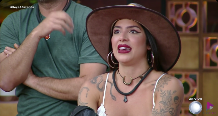 Luana indica Zé Love à Roça