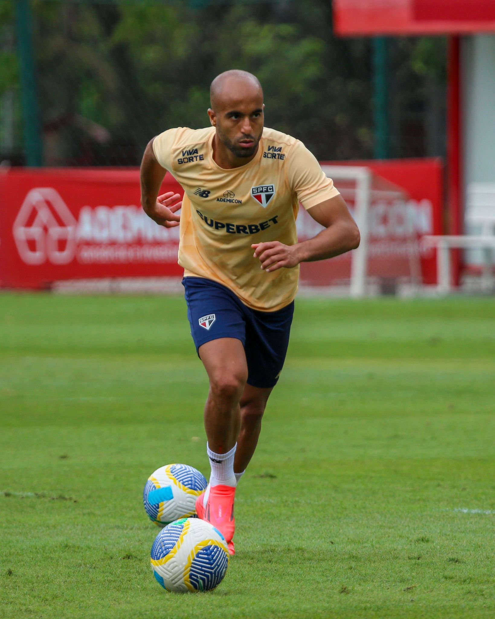 Elenco do São Paulo ganha folga; veja planejamento para jogo com o Vasco