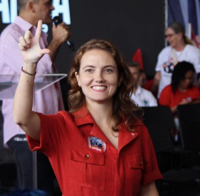 Vereadora eleita para Câmara de BH toma posse na Assembleia Legislativa; entenda