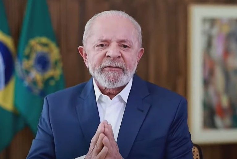 Lula brinca com remontada do Corinthians: 'Jogador de quem mais falei mal vai ser artilheiro'