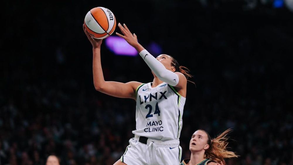 Lynx vence Liberty em jogo dramático e 'rouba' mando das finais da WNBA