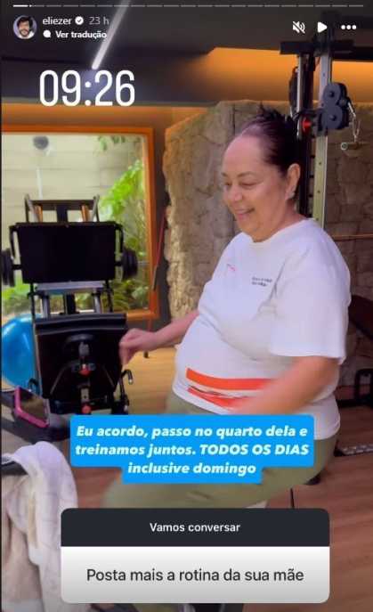 Eli mostrou rotina com a mãe