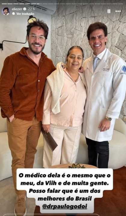 Eli mostrou rotina com a mãe