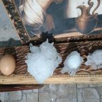 Maior granizo já registrado no Brasil cai em chuva no RS: veja imagem